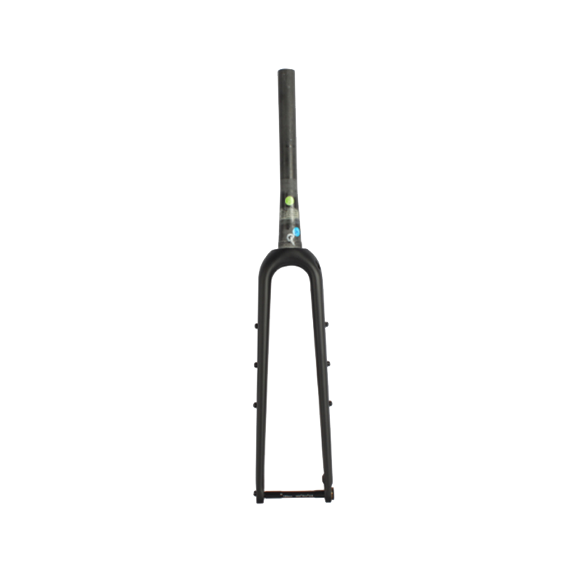 Carbon gravel fork